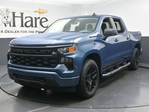 Used 2024 Chevrolet Silverado 1500 Custom w/ Turbomax Blackout Package AWD/4WD image 50