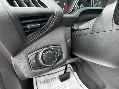 Used 2014 Ford Escape SE FWD image 16