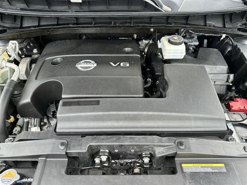 Used 2022 Nissan Murano SV AWD/4WD image 17