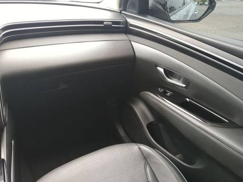 Used 2023 Hyundai Tucson Limited AWD/4WD image 16