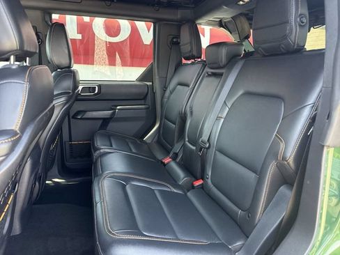 Used 2024 Ford Bronco Badlands AWD/4WD image 22