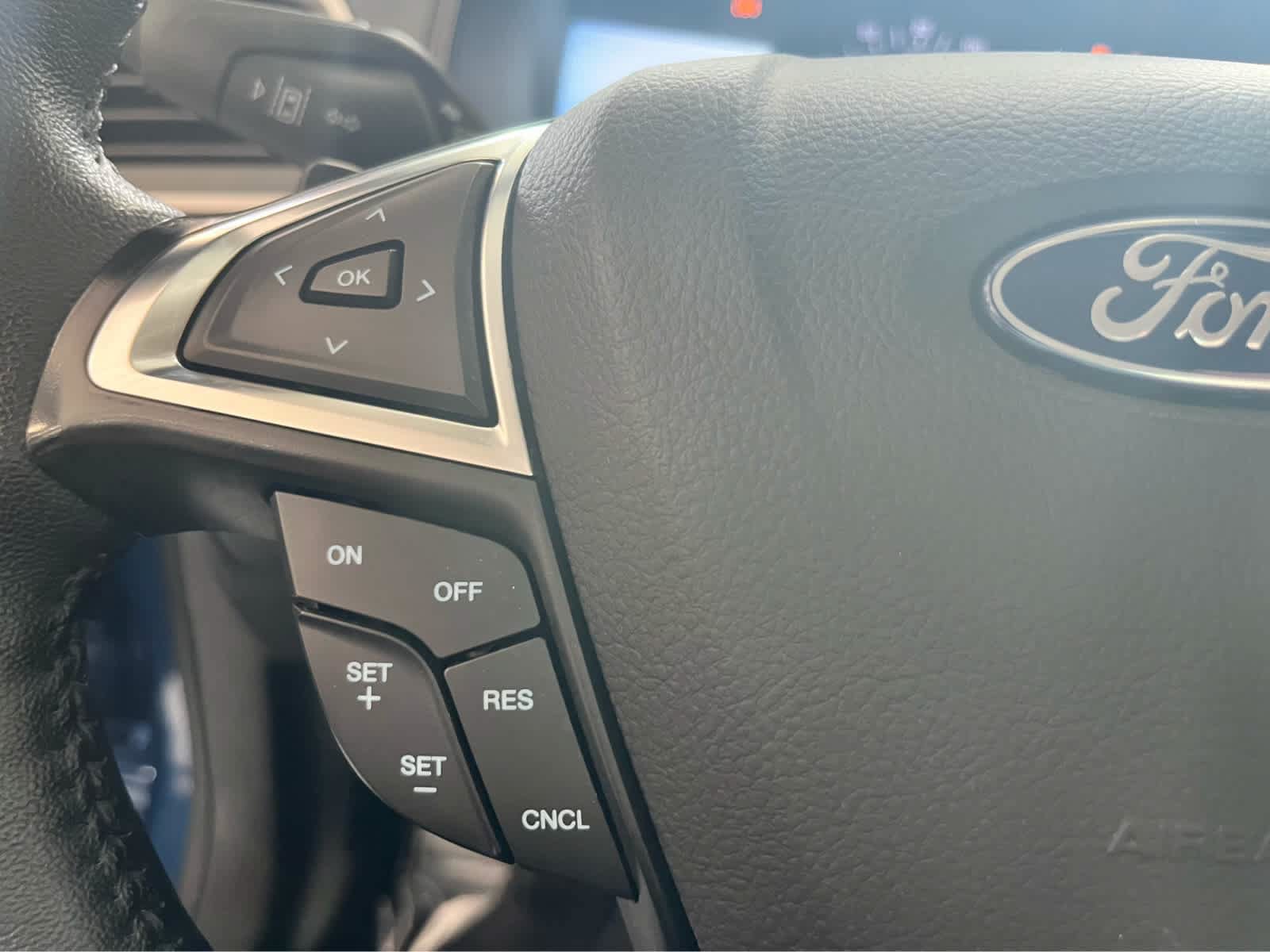 Certified 2024 Ford Edge SEL w/ Convenience Package AWD/4WD image 27