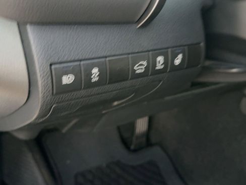 Used 2024 Toyota Camry SE image 17