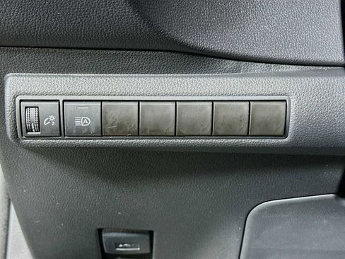 Used 2024 Toyota Corolla LE image 10