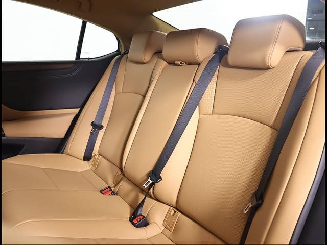 Certified 2025 Lexus ES 350 w/ Premium Package FWD image 10