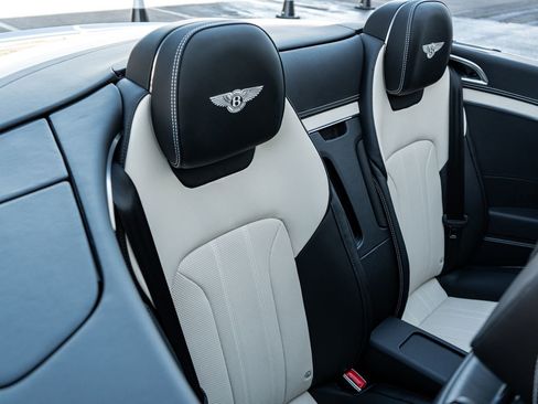 New 2026 Bentley Continental GTC image 37