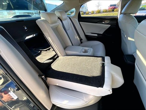 Used 2022 Honda Insight Touring image 19