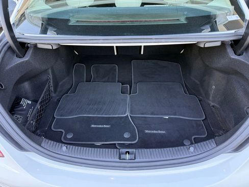 Used 2019 Mercedes-Benz C 300 Sedan image 18