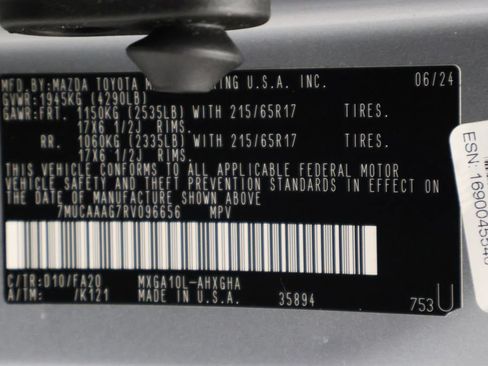 Used 2024 Toyota Corolla Cross LE FWD image 17