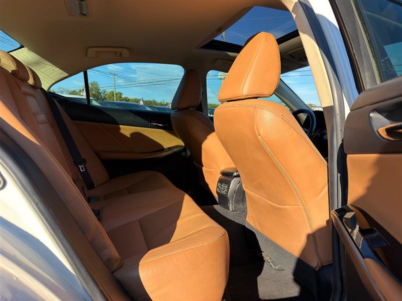 Used 2016 Lexus IS 200t RWD image 25