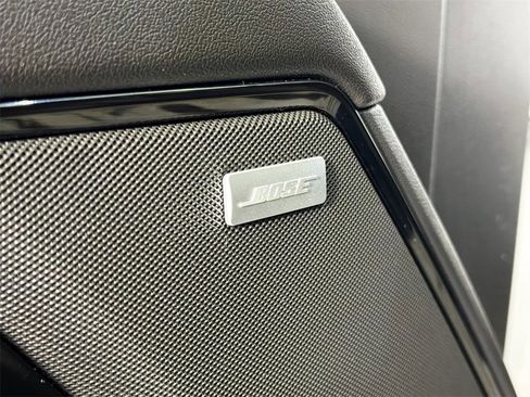 Used 2023 GMC Sierra 1500 AT4 w/ Technology Package image 17