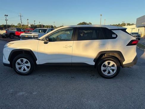 Used 2025 Toyota RAV4 LE image 4