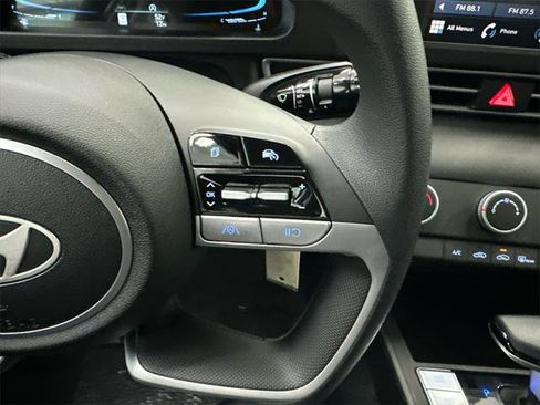 New 2026 Hyundai Elantra SE w/ Cargo Package image 24