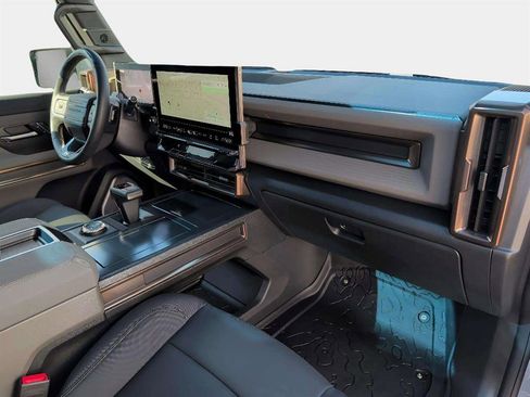 New 2025 GMC Hummer EV 3X w/ LPO, Cargo Utility Package image 18