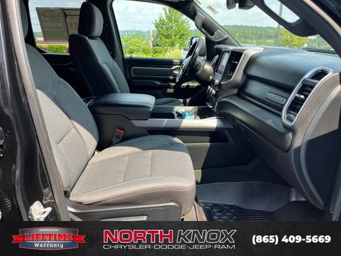 Used 2022 RAM 1500 Big Horn AWD/4WD image 25