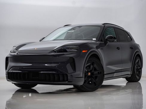 New 2026 Porsche Cayenne Electric AWD/4WD image 1