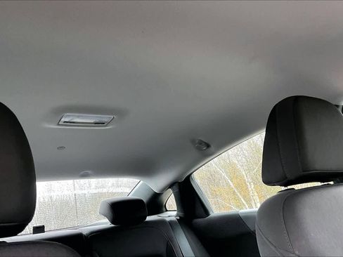 Used 2024 Chevrolet Malibu LT image 14