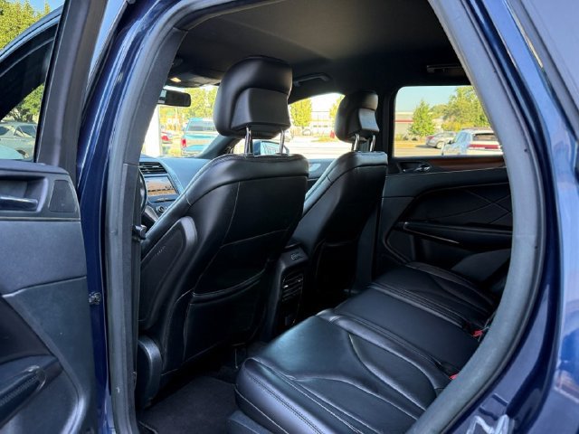 Used 2017 Lincoln MKC Select w/ Select Plus Package AWD/4WD image 15