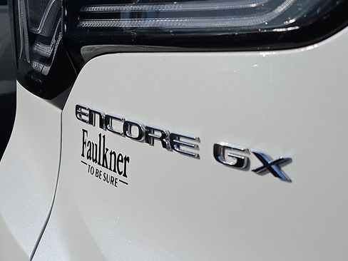 Certified 2025 Buick Encore GX Avenir w/ Avenir Technology Package FWD image 10