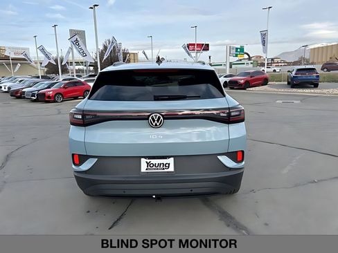 New 2026 Volkswagen ID.4 Pro S image 4