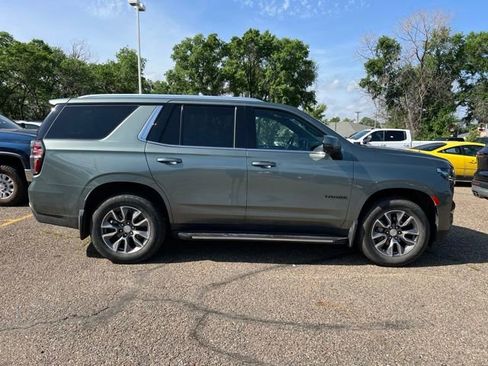 Used 2023 Chevrolet Tahoe LT w/ Luxury Package AWD/4WD image 9