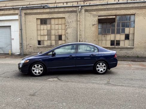 Used 2009 Honda Civic LX image 4