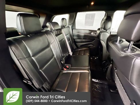 Used 2021 Jeep Grand Cherokee Limited image 16