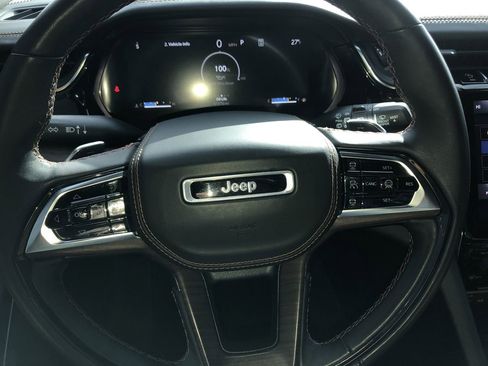 Used 2023 Jeep Grand Cherokee L Summit w/ Advanced Protech Group IV image 17