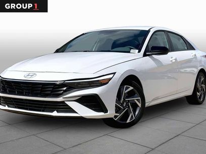 Used 2025 Hyundai Elantra SEL