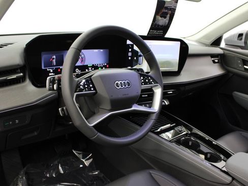 New 2026 Audi Q3 quattro 2.0T AWD/4WD image 16