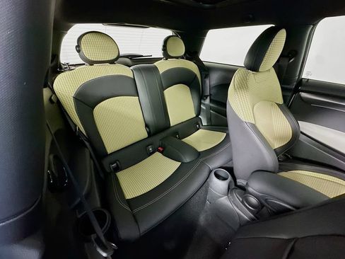 Certified 2023 MINI Cooper S FWD image 27