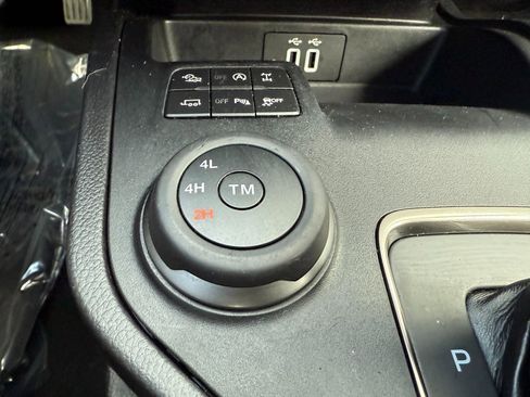 Used 2019 Ford Ranger XLT w/ FX4 Off-Road Package image 25