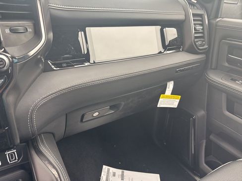 New 2026 RAM 3500 Limited AWD/4WD image 27