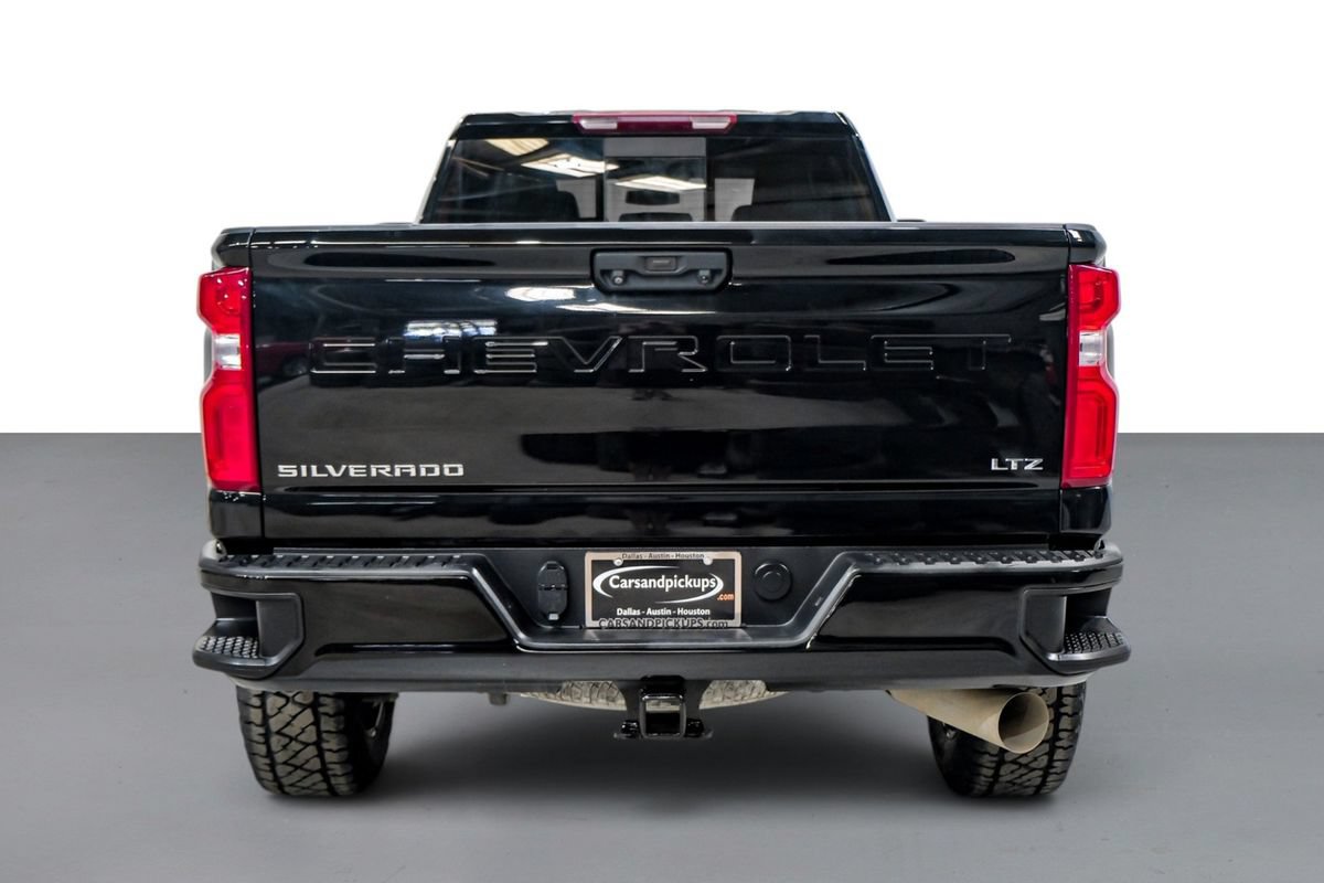 Used 2023 Chevrolet Silverado 2500 LTZ w/ LTZ Convenience Package AWD/4WD image 8