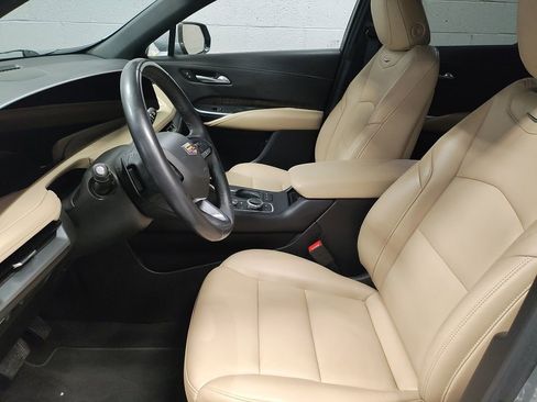 Used 2024 Cadillac XT4 Premium Luxury image 23