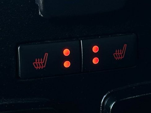 Used 2021 Ford F450 Platinum w/ FX4 Off-Road Package image 26