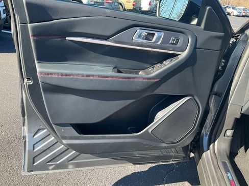 New 2026 Ford Explorer ST image 17