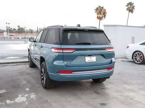 New 2026 Jeep Grand Cherokee Limited AWD/4WD image 7