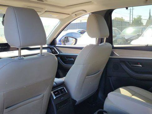 Certified 2024 MAZDA CX-90 Plug-In Hybrid w/ Preferred image 15