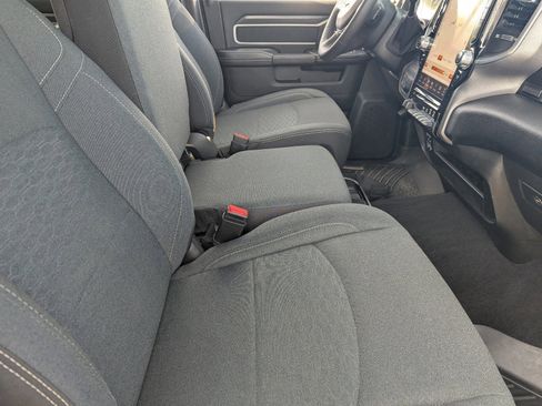 Used 2025 RAM 3500 Big Horn image 12