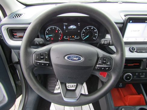 Used 2022 Ford Maverick XLT w/ Equipment Group 300A Standard image 14