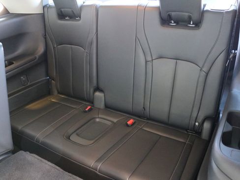 Certified 2025 INFINITI QX60 Pure image 26