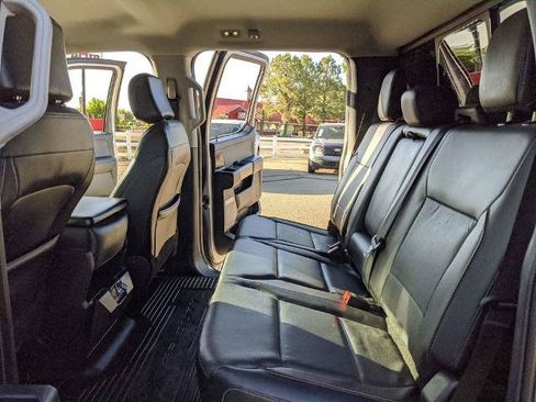 Certified 2024 Ford F450 Lariat w/ Chrome Package AWD/4WD image 16
