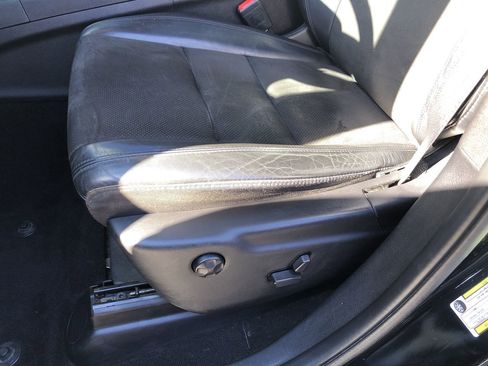 Used 2021 Jeep Grand Cherokee Laredo X image 15