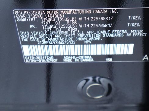 Used 2017 Toyota RAV4 XLE w/ All Weather Liner Package AWD/4WD image 47