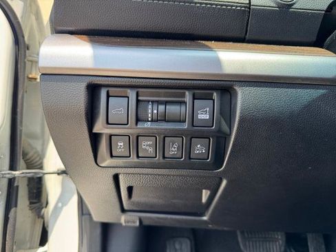 Used 2019 Subaru Outback 2.5i Touring AWD/4WD image 20