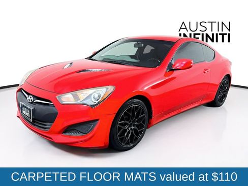 Used 2013 Hyundai Genesis 2.0T RWD image 3