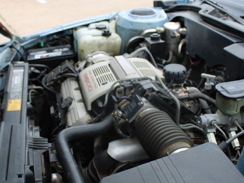 Used 1990 Buick Le Sabre Custom FWD image 16