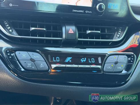 Used 2019 Toyota C-HR Limited FWD image 29
