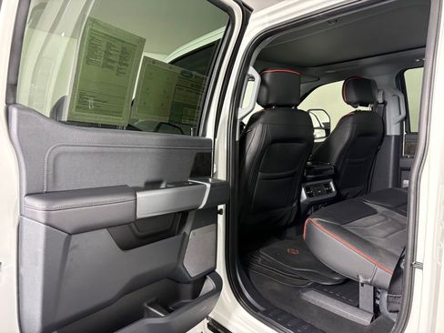 Used 2024 Ford F250 Lariat w/ Lariat Ultimate Package image 27
